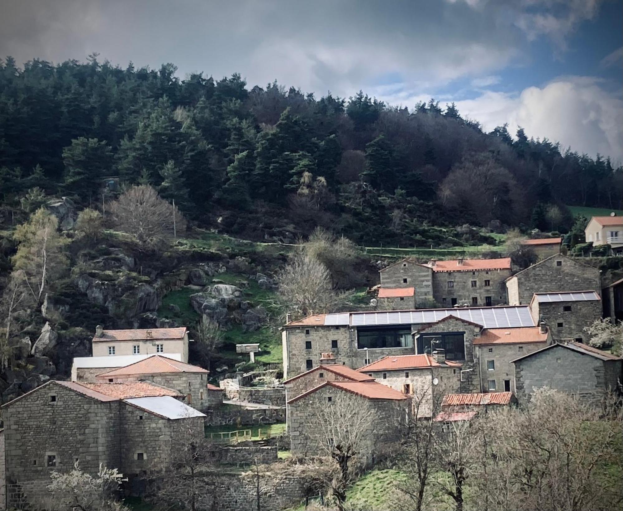 Chambres Et Tables D'Hotes - Les Ateliers De Pontajou - Pelerin Navette Gratuite A Saugues Venteuges Buitenkant foto